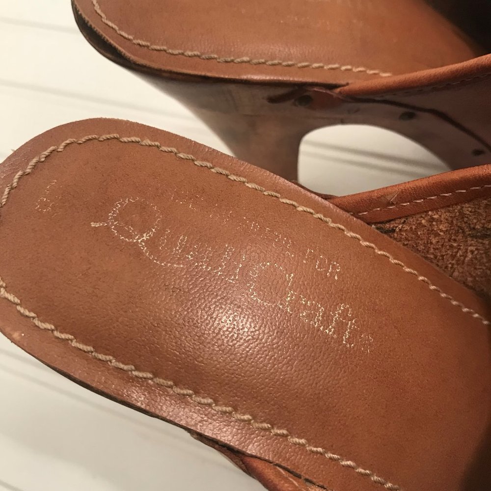 Vintage 70's QualiCraft Wooden Heel Platform Clogs - Picture 12 of 14